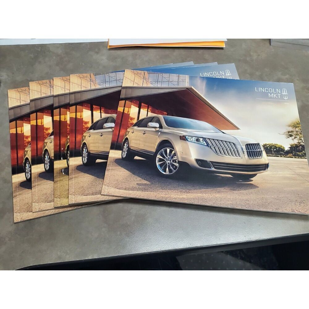Lincoln MKT 2012 Original Sales Brochure